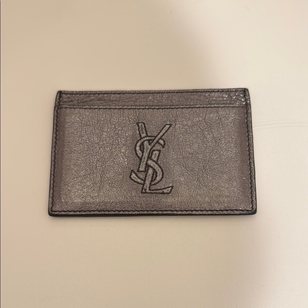 Yves Saint Laurent Gray Key Card Holder Sleek Design